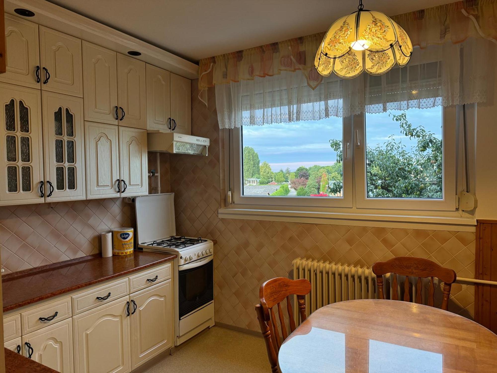 Termal Apartman Tiszaújváros Exteriör bild